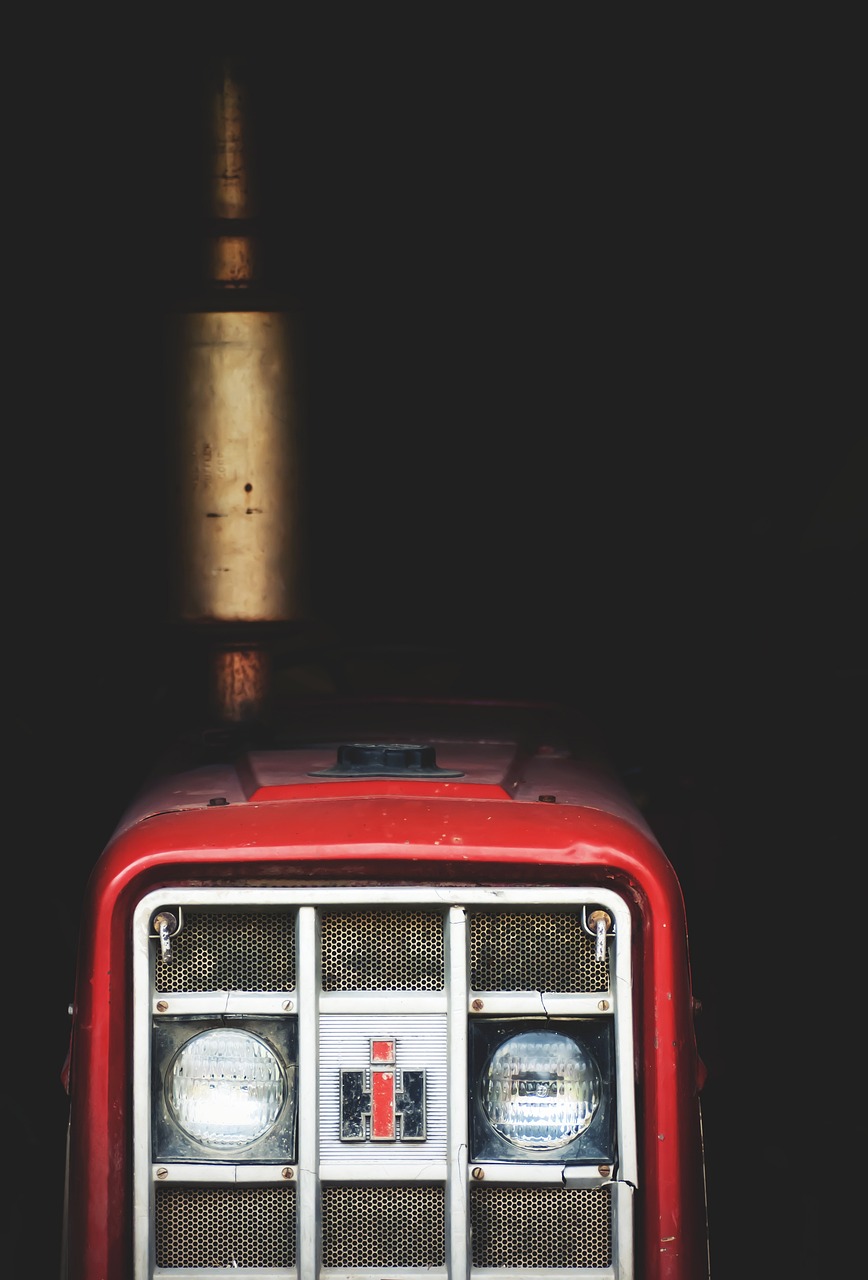 tractor, vintage, farming, old, machinery, machine, retro, red, aged, dirty, antique, rustic, tractor, tractor, tractor, tractor, tractor, vintage